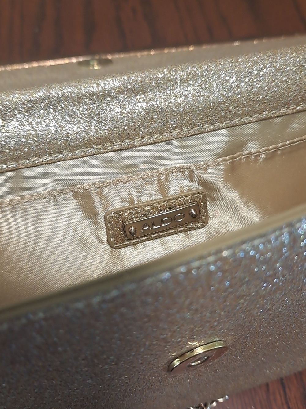 Aldo Champagne Gold Glitter Chain Clutch - Picture 2 of 2